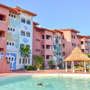 cancun-clipper-club.quintano-roohotels.com/
