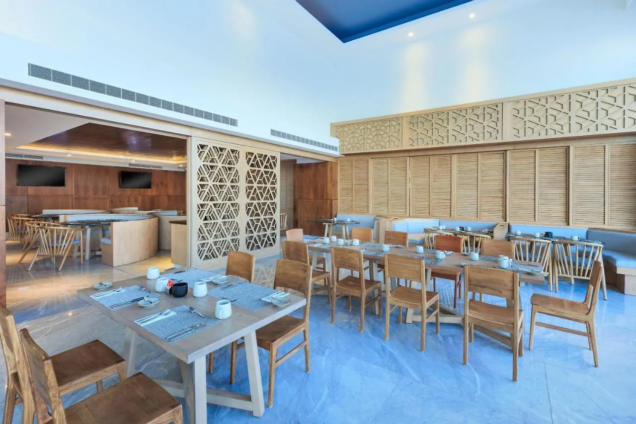 Hotel Courtyard By Marriott Mazatlan Beach Resort