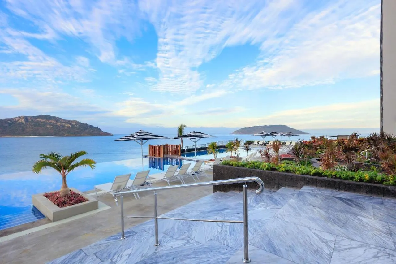 Courtyard By Marriott Mazatlan Beach Resort Hotel
