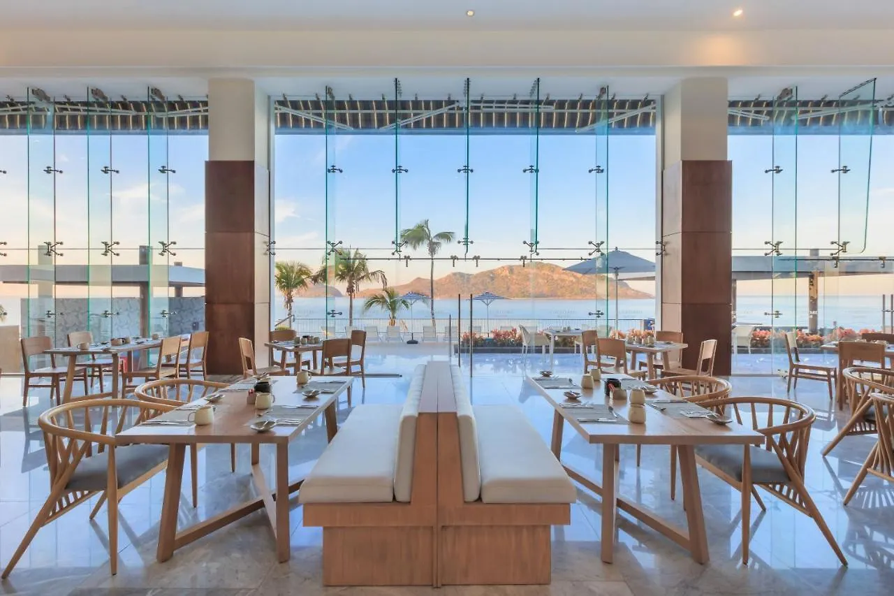 Courtyard By Marriott Mazatlan Beach Resort 5*,  Mexico