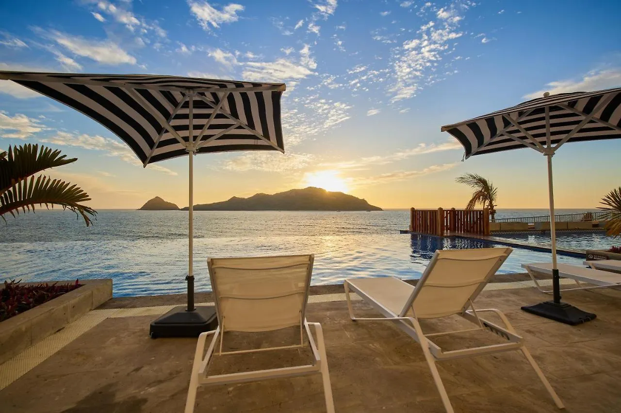 Hotel Courtyard By Marriott Mazatlan Beach Resort