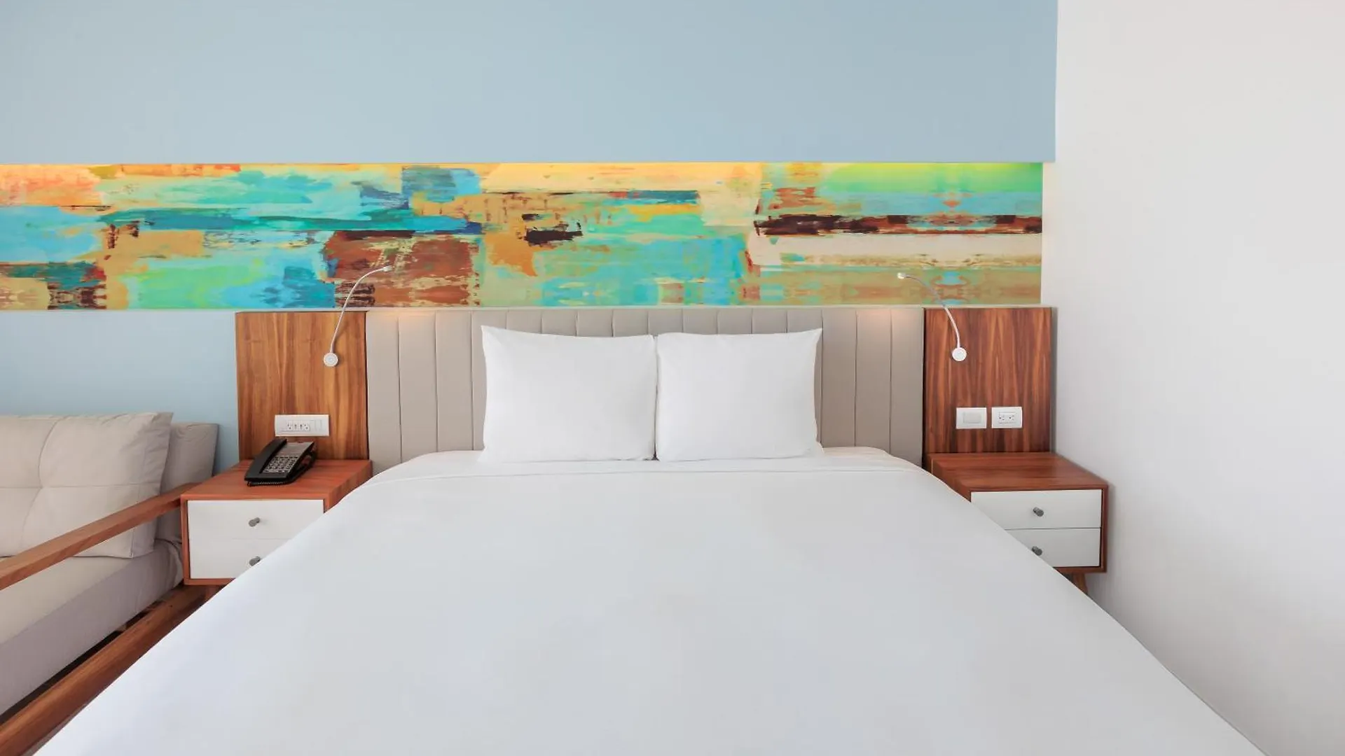 Courtyard By Marriott Mazatlan Beach Resort